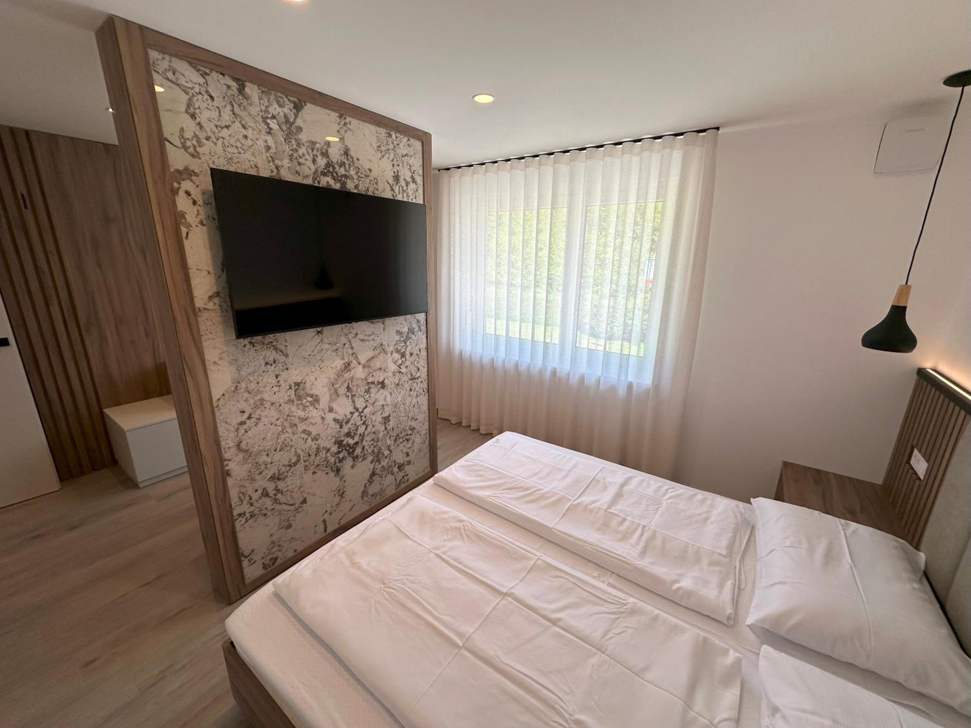 Zigon Bed & Breakfast Logatec Εξωτερικό φωτογραφία